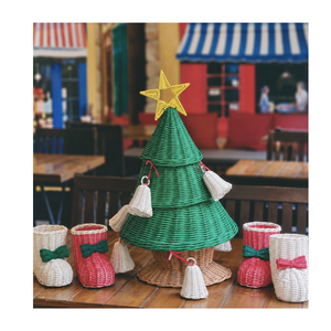 Décorations de Noël en rotin faites à la main, artisanat d'art populaire, décoration de la maison, étoile de dessus verte et rouge - Product Image 6