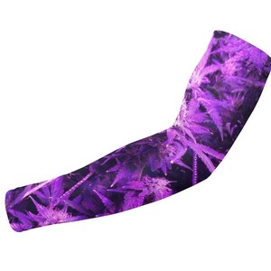 Mangas de compresión personalizadas elásticas sin costuras, refrescantes, transpirables, de secado rápido, resistentes al agua, antibacterianas, de Spandex/Poliéster, con transferencia térmica - Product Image 4
