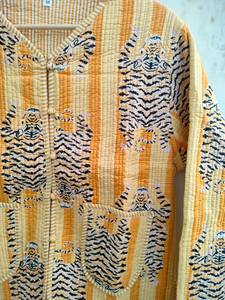 เสื้อแจ็คเก็ตผ้าฝ้ายถักลายพิมพ์เสือดาวสไตล์อินเดียสุดฮิตปี 2026 สีสันสดใสสไตล์โบโฮ ของขวัญสำหรับเธอ - Product Image 3