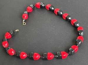 Colorful Fashion Natural Pearl Round Resin Beaded Heart Shape Hand-made Party Wedding Necklace for Women - Product Image 6