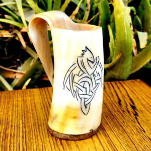 Mug à bière et à vin en corne de haute qualité, écologique, fait main, design moderne viking, cadeau d'affaires, matériau organique - Product Image 1