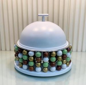 Cacerola de Lujo con Cuentas y Tapa de Cúpula, Calentador de Alimentos Moderno con Aislamiento y Diseño de Cuentas Multicolor, Olla Caliente Premium Hecha a Mano - Product Image 1