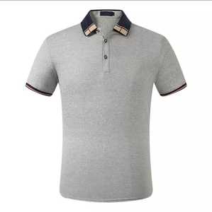 Polo à manches courtes rouge pour homme avec col contrasté Coupe classique Design tricoté uni décontracté - Product Image 2