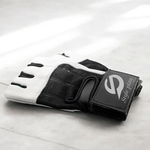 New Arrival Custom Logo Men's Fitness <b>Gloves</b> Gym <b>Training</b> Leather Material Made <b>Weight</b> Lifting Gym Fitness <b>Gloves</b> - Product Image 2