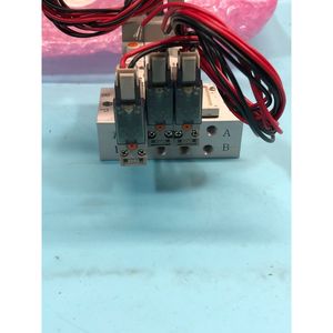 Fuji 92660BHTD0433 Manifold Air <b>Elevator</b> - Trusted Global Legacy Semiconductor Equipment and <b>Parts</b> at - Product Image 6