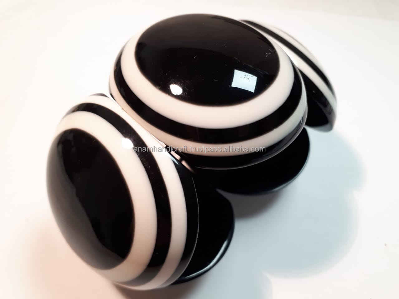 กำหนดเอง