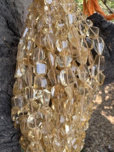 Perles de citrine facettées de qualité AAA+ 16'' St 9x10mm-11-15mm.-Approx.-Fil de 40cm - Product Image 3