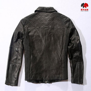 แจ็คเก็ตหนังแท้แบบสั่งทำพิเศษสำหรับผู้ชาย ยี่ห้อ Ryan Pro Gear เนื้อผ้านุ่มสบาย ระบายอากาศได้ดี พร้อมโลโก้แบบสั่งทำ - Product Image 5