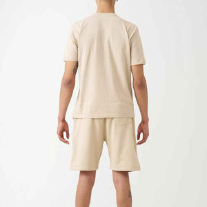 Ensemble décontracté deux pièces pour homme de haute qualité, t-shirt à manches courtes et short, vêtements en gros, ensemble deux pièces pour homme en coton respirant - Product Image 3