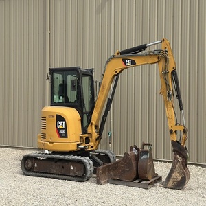 Mini-excavatrice Premium Cat 305e, puissante pelle hydraulique pour la construction, l'agriculture, l'aménagement paysager, performances robustes. - Product Image 3
