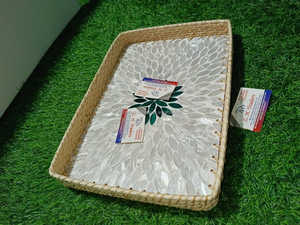 Lujosa bandeja redonda de ratán asequible con impresionantes Incrustaciones de nácar, artículos artísticos para el hogar, ideales para regalar y decorar - Product Image 3