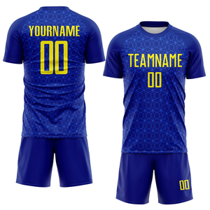Conjunto de Camiseta de Fútbol Sublimada Personalizada, Patrón Geométrico Azul y Amarillo, Absorbe la Humedad, Manga Corta, Ropa Deportiva para Hombre Adulto - Product Image 1