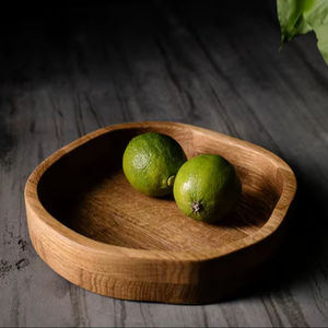Bandeja Redonda Rústica Mediana de Madera de Mango, Hecha a Mano con Asas de Hierro, Bandeja Decorativa Sostenible para Cocina - Product Image 1