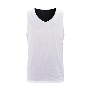 Camiseta de baloncesto de malla en blanco para entrenamiento, personalizable con nombre de equipo - Product Image 5