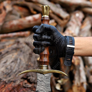 Venta en Línea de Accesorios para Exteriores: Espadas de Acero de Damasco Hechas en Pakistán - Product Image 3