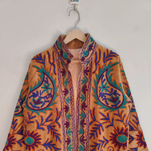 Veste bomber courte réversible en velours brodé Suzani, écologique, respirante, pour femmes, style bohème d'hiver, doublure en coton - Product Image 1