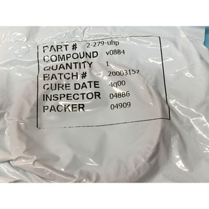 Lote de 8 AMAT 3700-02744 Oring ID 12.984 CSD .139 - Equipo y Piezas de Semiconductores de Confianza de Marca Global Legacy - Product Image 1