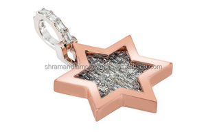 สร้อยคอเงินแท้ 925 ดีไซน์มินิมอลเรียบหรู ประดับเพชรเล็กทรงดาว ชุบทองคำชมพู พร้อมจี้ห้อยรูปดาว ของขวัญสุดพิเศษ - Product Image 2