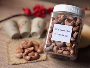 Popular Choice Roasted Cashew <b>Nuts</b> OEM Available Premium Buttery & Salty 500g Square Jar Packaging Vietnam Factory Supply - Product Image 3