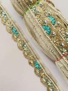 Nouvelles dentelles brodées de perles florales pour vêtements et textiles de maison, vente en gros. - Product Image 3