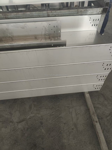 Bandeja de gestión de cables de acero tipo escalera de alta calidad, galvanizada - Product Image 5