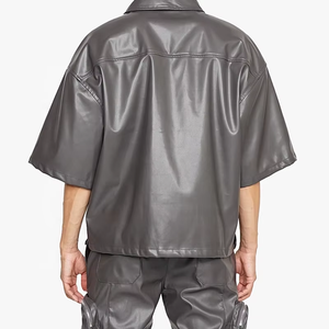 Ensemble chemise et pantalon cargo en similicuir de haute qualité, style streetwear, col cubain, manches courtes, coupe ample, avec poche poitrine – Nouvelle collection - Product Image 4