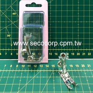 0011277100 Pie Prensatelas de 1/4 de Pulgada para Máquina de Coser Doméstica, Repuestos Hechos en Taiwán, Bernina - Product Image 4