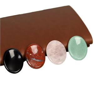 Pierres de méditation en pierres précieuses naturelles polies de qualité supérieure pour la méditation Reiki, la décoration, le Feng Shui, pierres pour le pouce, thème Amour, en vrac - Product Image 1