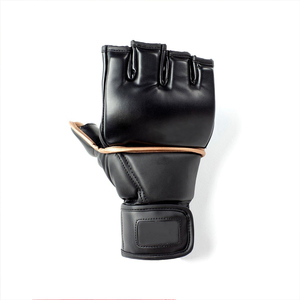 อุปกรณ์กีฬา MMA ถุงมือชกมวย PU กันน้ำ พร้อมสายรัดสำหรับฝึกซ้อม MMA ออกแบบเองได้ คุณภาพสูง ระบายอากาศได้ดี - Product Image 1