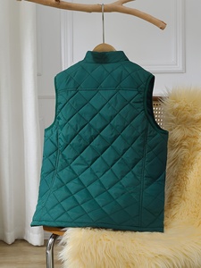 Wholesale Plain <b>Men</b> Hooded Puffer <b>Vest</b> <b>Heat</b> Reflective Lining Zipper Pockets - Product Image 3