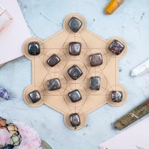 Pierres de grenat polies, pierres précieuses pour la décoration de la maison, le Feng Shui, la fabrication de bijoux, 18-25 mm - Product Image 2