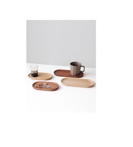 Bandeja ovalada de madera para servir, ideal para presentar alimentos con estilo, catering para fiestas y uso diario en el hogar, con textura de madera natural. - Product Image 6