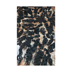 Extensions de cheveux indiens bruts en lots, idéales pour la vente en gros, extensions de cheveux bouclés de temple indien - Product Image 1