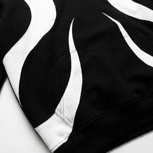 Sudadera con Capucha Black Flame Panel Hoodie con Aplique de Llama Blanca Intensa, Bolsillo Canguro |   Ropa Urbana Premium OEM / Marca Privada - Product Image 4