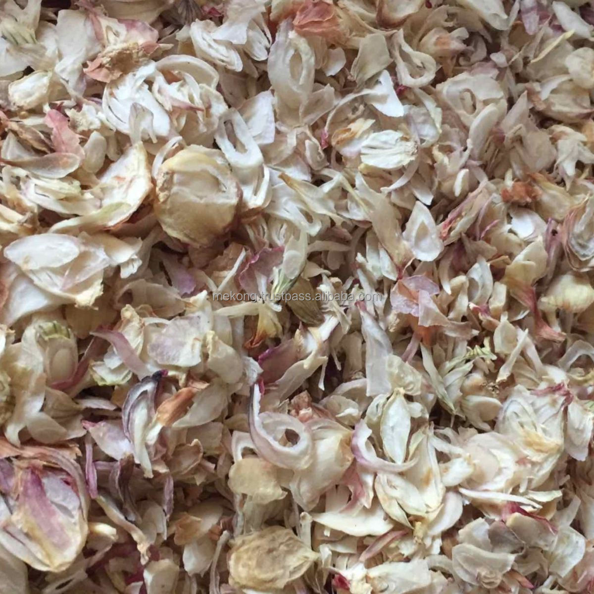 Wholesale Food Grade Red Dehydrated Onion Dried Sliced Onion Fried Shallot From Vietnam