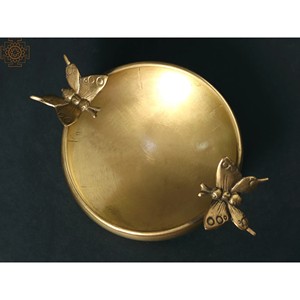 Hecho a mano 7 pulgadas latón mariposa Urli indio hecho a mano decoración del hogar artículo - Product Image 1