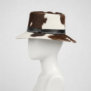 Sombrero de Vaquero de Piel Sintética con Bordado 3D Personalizado, Diseño de Vaca, Estilo Europeo Americano, Unisex, para Adultos, para las Cuatro Estaciones, para Fiestas al Aire Libre - Product Image 3