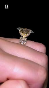 แหวนหมั้นเพชรแล็บโกรว์ Luxury Toi et Moi ทอง 14K ประดับเพชรสองเม็ดทรงรูปไข่และทรงมาร์คีส์ แหวนวงนิรันดร์สำหรับผู้หญิง - Product Image 6