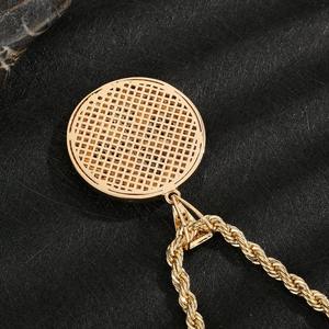 Collier pendentif trèfle à quatre feuilles porte-bonheur plaqué or 14 carats, prix de gros, vente chaude, cadeau personnalisé pour femme - Product Image 2