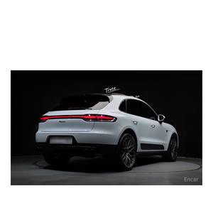 Porsche Macan 2.0 2019 con Volante a la Izquierda, Asientos de Cuero, Cámara Trasera, 50,566 km - Product Image 2
