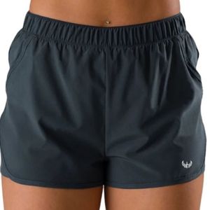 Shorts de course légers gris foncé pour femmes, séchage rapide, respirants, pour la gym, l'entraînement, le fitness, avec poches latérales - Product Image 4