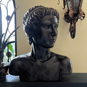 Hot Selling Wrought Iron Beautiful Woman Bust Greek Style Sculpture 100% <b>Hand</b> Forged Powder Coating Home Decor From Vietnam - Product Image 1