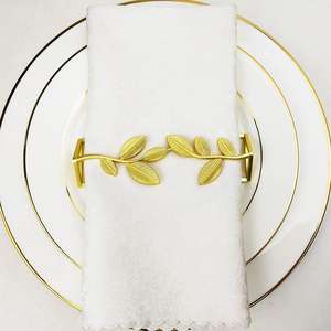 Anneaux de serviette design pour table à manger, finition premium, accessoires de table pour hôtel, restaurant et événements - Product Image 2