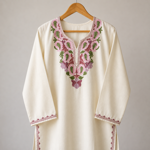 Kurti Kashmiri color marfil con bordado floral Sozni, compre directamente del proveedor - Product Image 3