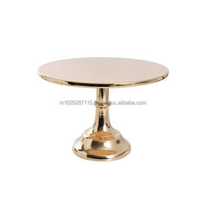 Soporte de metal para pasteles de hierro hecho para pasteles altos que necesitan equilibrio mientras se sirven en ocasiones festivas abarrotadas - Product Image 1