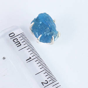 Pendientes de tuerca de apatita natural azul neón con engaste de garra de plata de ley 925, joyería fina de moda de forma libre - Product Image 3