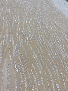 ผ้าปักลูกปัดคุณภาพสูง งานแฮนด์เมด ประดับเลื่อมสีทอง ผ้าตาข่ายลูกไม้ สำหรับชุดแต่งงาน เสื้อผ้าแฟชั่นหรูหรา ขายส่ง - Product Image 5