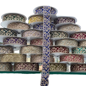 Nouveauté, dentelle brodée métallique de haute qualité indienne, dentelle à fleurs, utilisée dans les chaussures, vente chaude - Product Image 1
