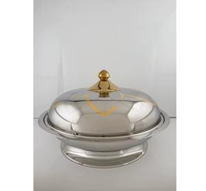 Olla de metal usada con mucho cariño que adquiere carácter, contando historias silenciosas de innumerables comidas compartidas, recién llegada. - Product Image 5