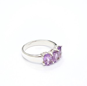 Anillo de Lujo con Tres Amatistas, Plata de Ley 925, Antideslustre, Hecho a Mano, Joyería Fina para Mujer, para Oficina, Fiesta, Boda - Product Image 3
